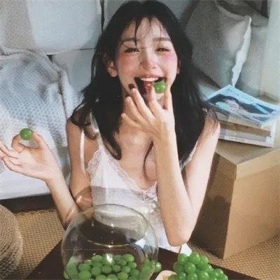 兰闺飞尸